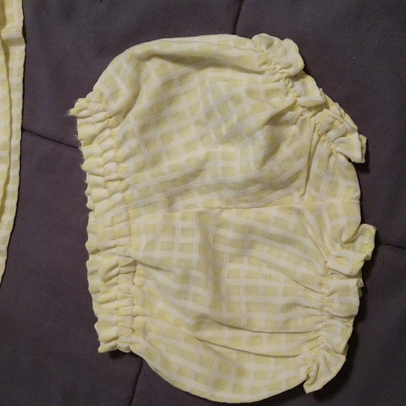 Baby Girl's sz XS Yellow/White Dress & Bloomer Set by Rose Cottage - Picture 6 of 8
